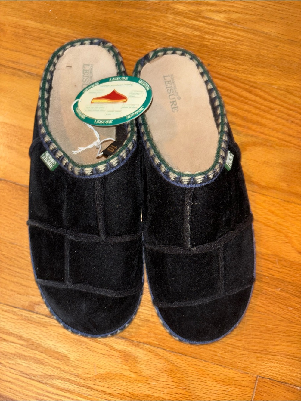 Foamtreads Black Women’s Slip-On Plush House Slippers